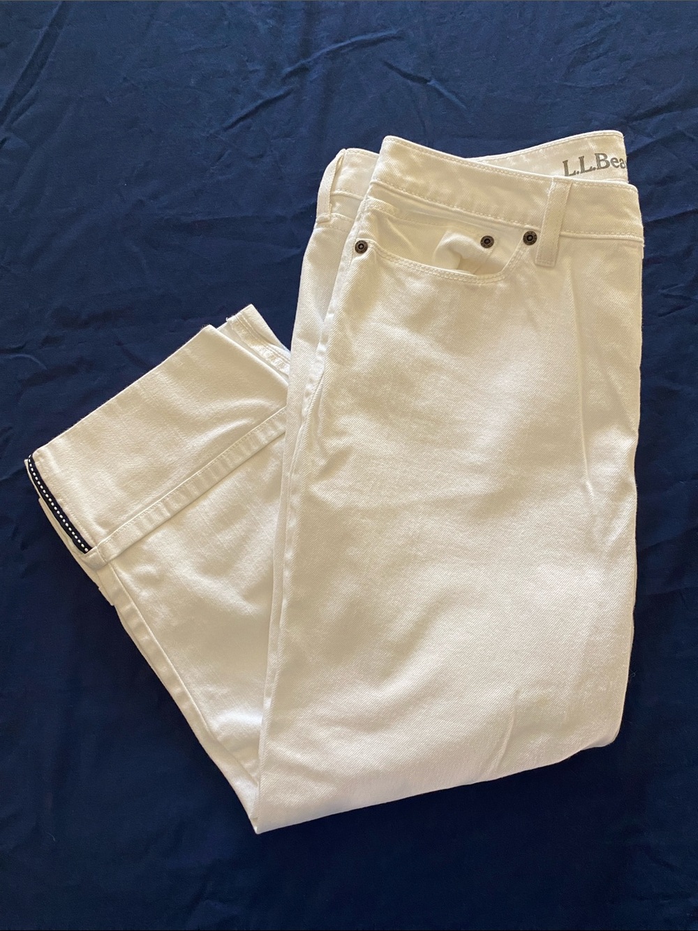 L.L. Bean White Jean Capri | Favorite Fit Straight Size 12R